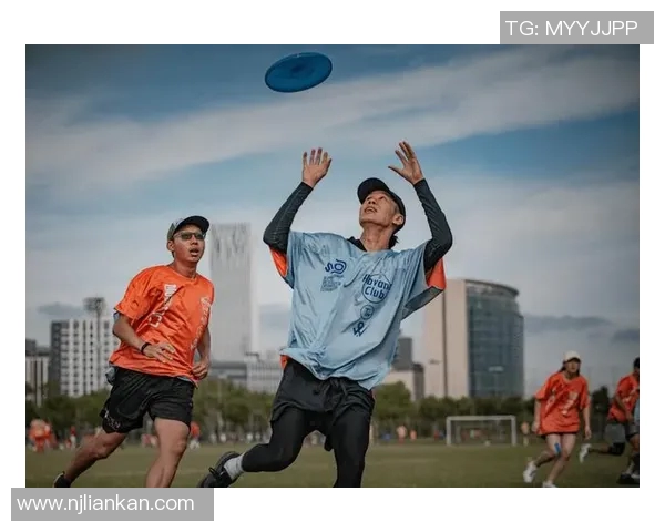 飞盘运动的灵活魅力：探秘杭州飞盘队的训练与比赛之道